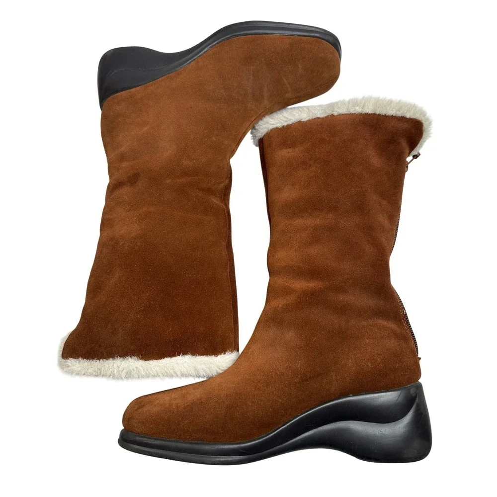 AEROSOLES Y2K Brown SUEDE Leather TALL BOOTS Size 6.5 Rubber‎ soles FUR LINED